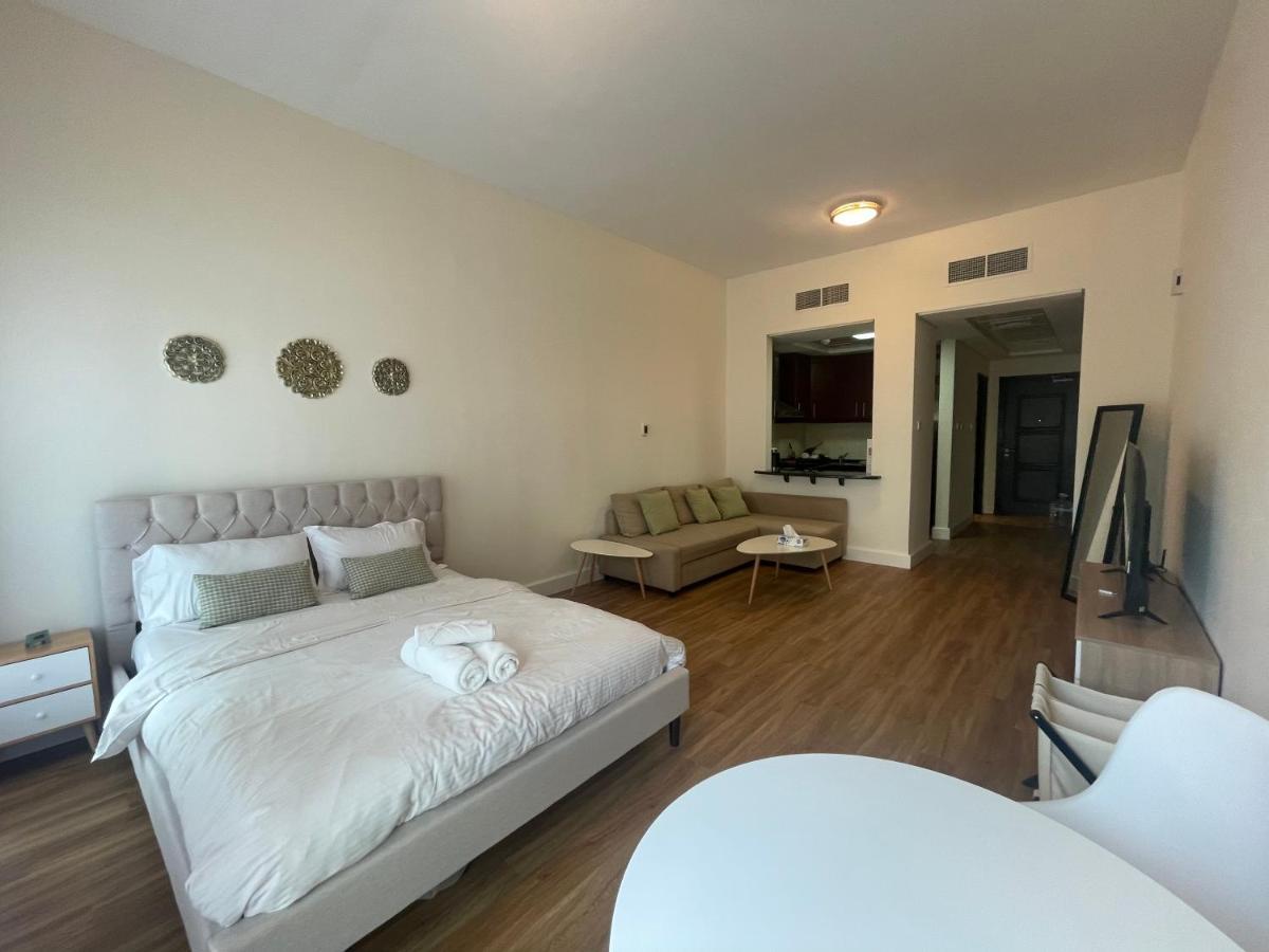 Stylish In Discovery Garden Med100 Apartment *